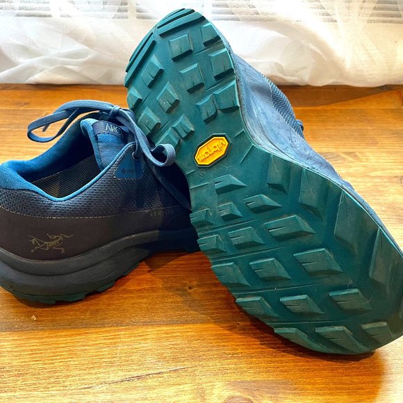 AERIOS GTX SHOE - Picture 2 of 3